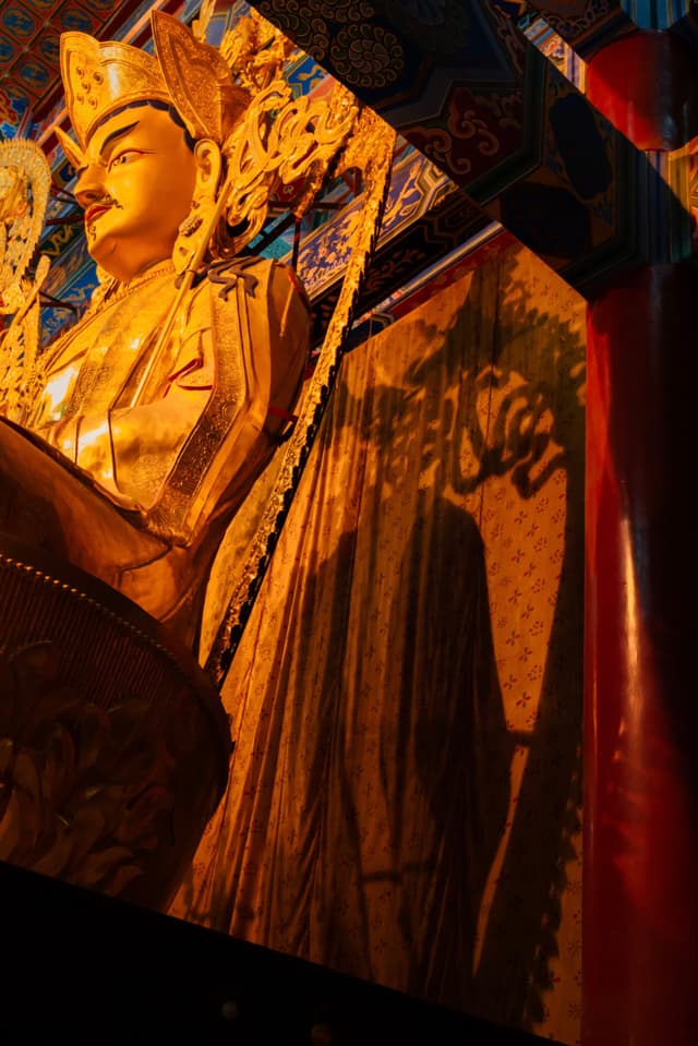 呼和浩特，观音寺，佛影
