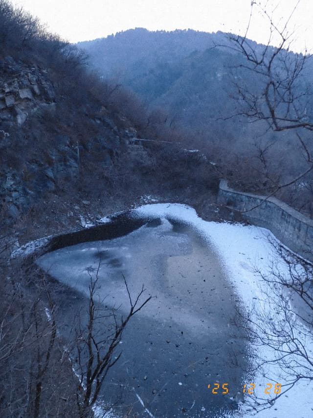 海淀，百望山，冻池